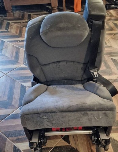 Citroen 2005 hinten - c8,