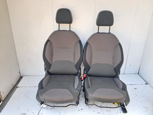 Komplettes sitzset aus stoff - komplettes,